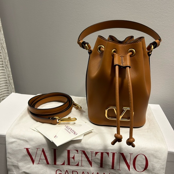 Valentino VLogo Signature Bucket Bag - Picture 1 of 9
